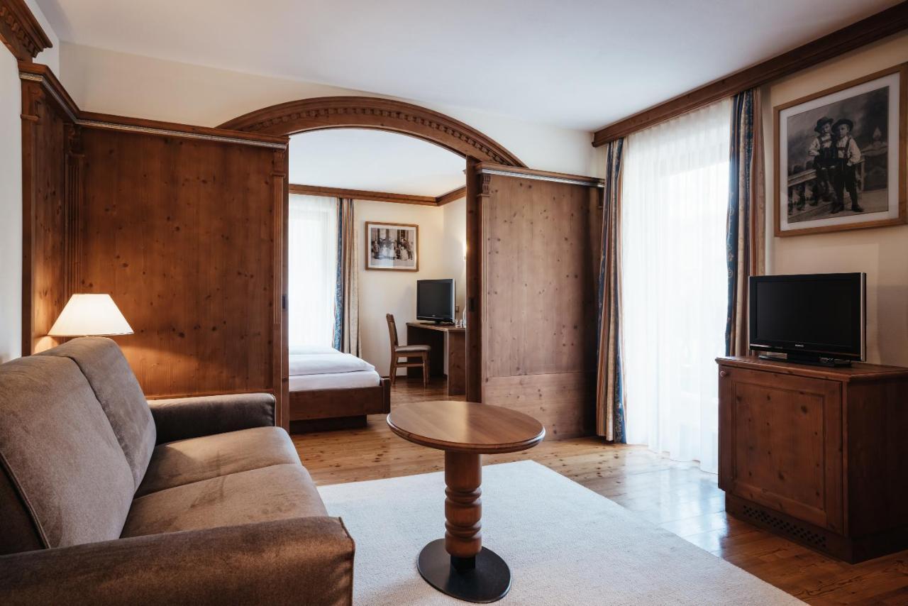 Kristallhotel Corona-Krone サン・ヴィジリオ・ディ・マレッベ エクステリア 写真