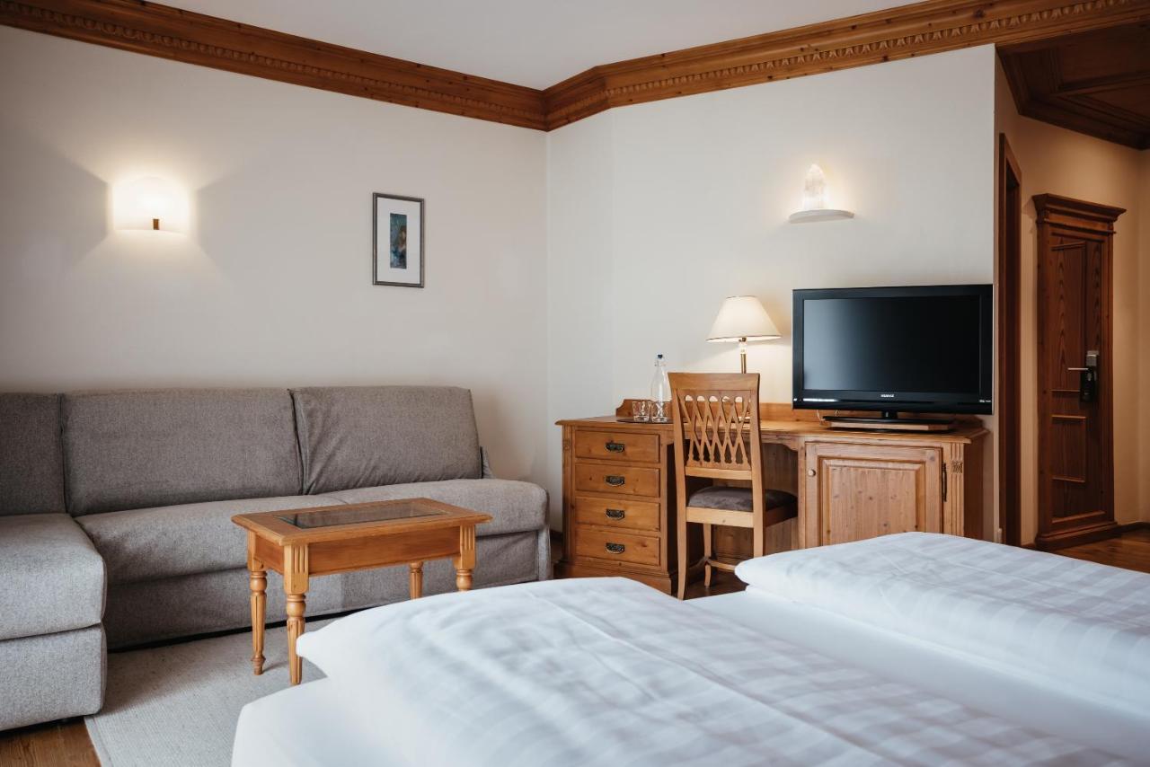 Kristallhotel Corona-Krone サン・ヴィジリオ・ディ・マレッベ エクステリア 写真