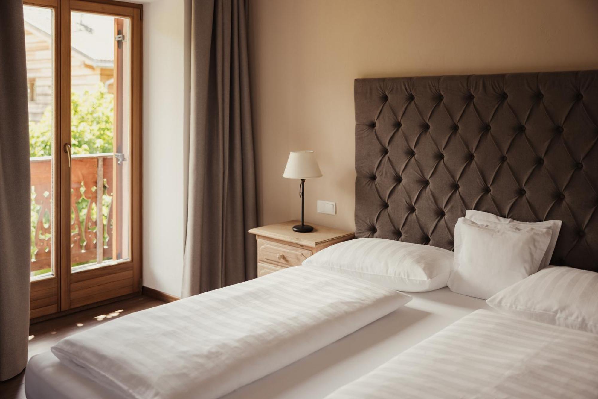 Kristallhotel Corona-Krone サン・ヴィジリオ・ディ・マレッベ エクステリア 写真