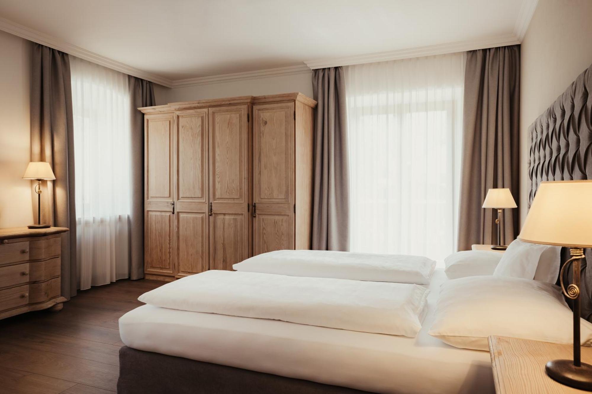 Kristallhotel Corona-Krone サン・ヴィジリオ・ディ・マレッベ エクステリア 写真