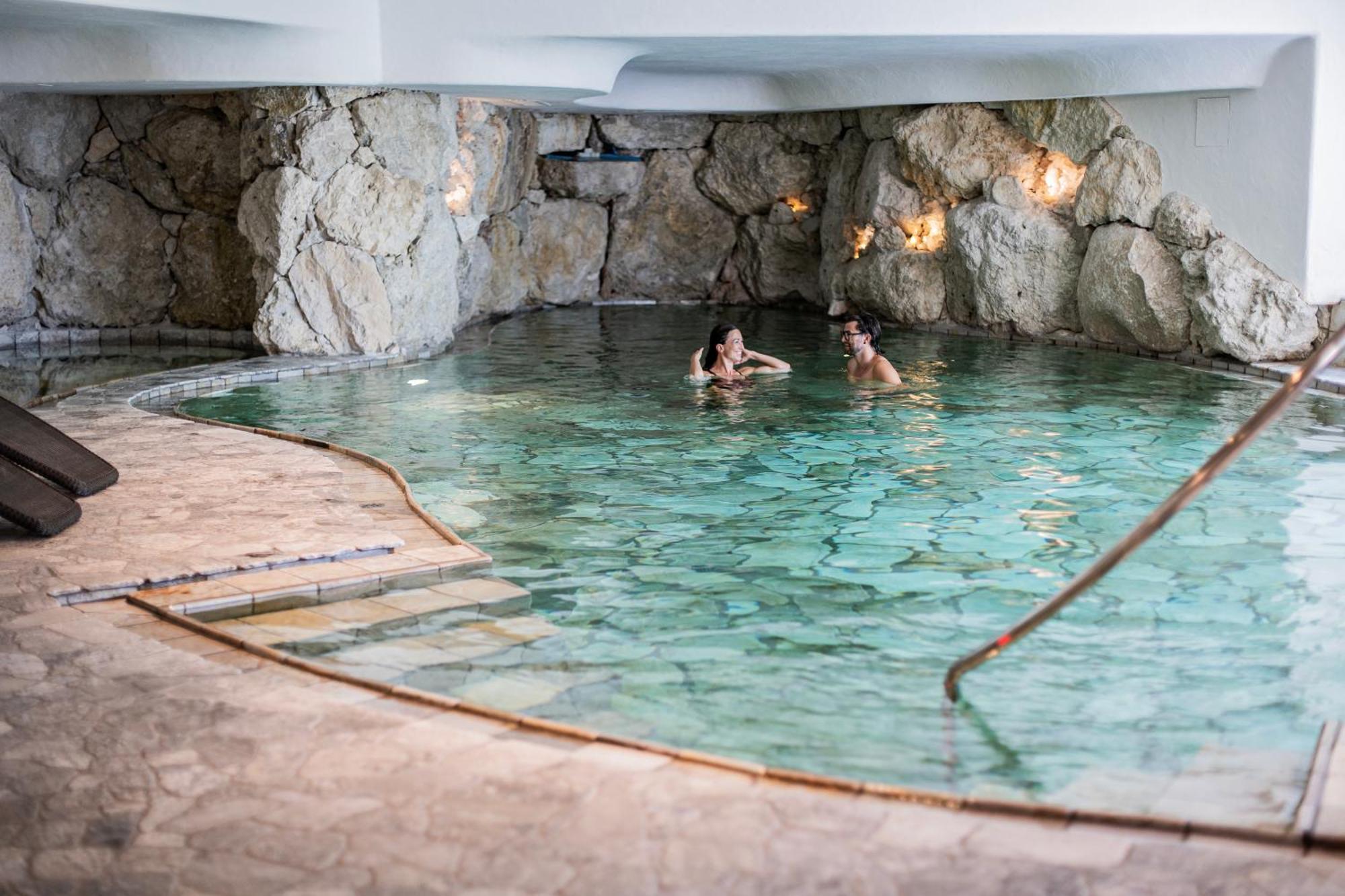 Kristallhotel Corona-Krone サン・ヴィジリオ・ディ・マレッベ エクステリア 写真