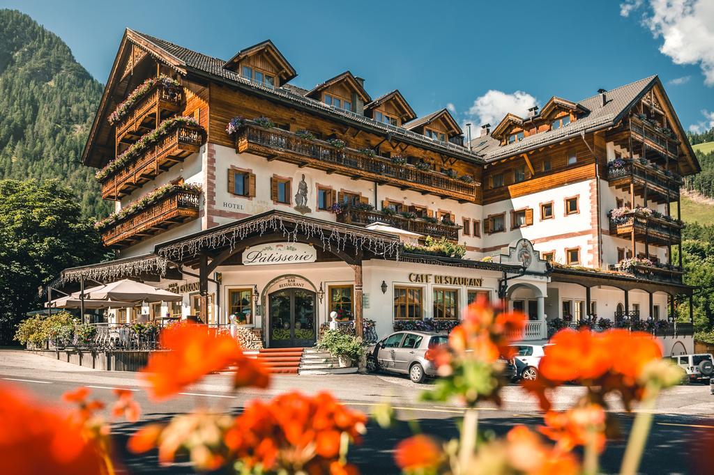 Kristallhotel Corona-Krone サン・ヴィジリオ・ディ・マレッベ エクステリア 写真